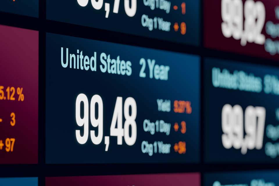 Digital display showing United States 2-year Treasury yield data, illustrating the concept of a Treasury Bond.